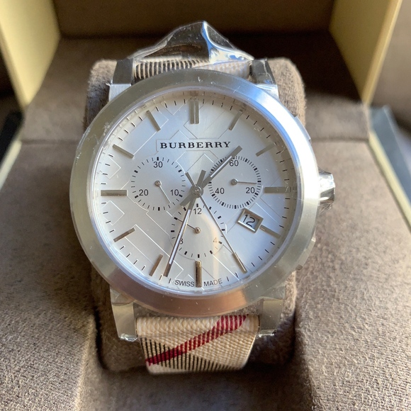 bu9357 burberry watch
